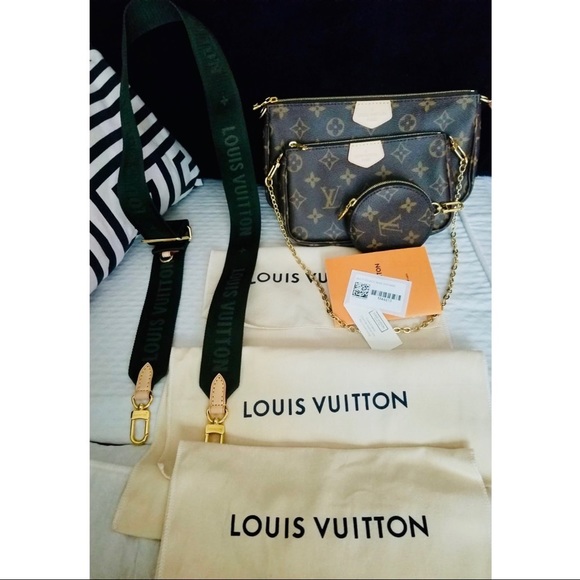 LOUIS VUITTON - MULTI POCHETTE ACCESSORIES - Picture 4 of 8